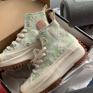 Converse High-Top Sneakers with Green and White Geometric Design NEW Sz 5.5